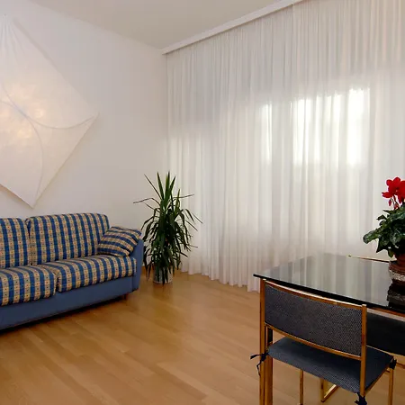 Prati Aparthotel 4*