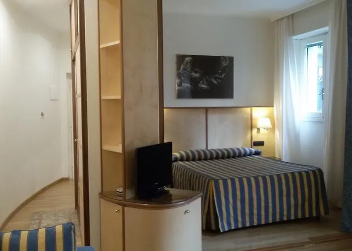 Ξενοδοχείο με διαμερίσματα Prati 3*